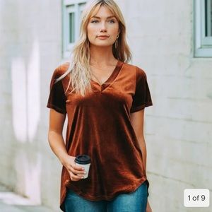 Burnt Orange Velvet Short Sleeved Top Size Medium